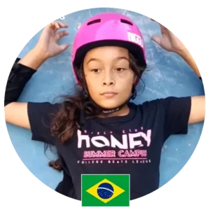 Clarinha SurfSkater from Brazil